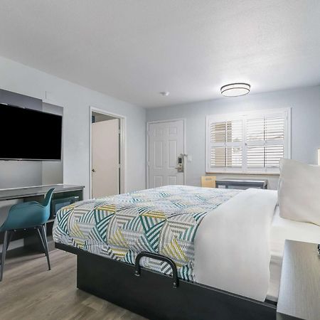 Studio 6 Suites Madera, Ca Yosemite Eksteriør bilde