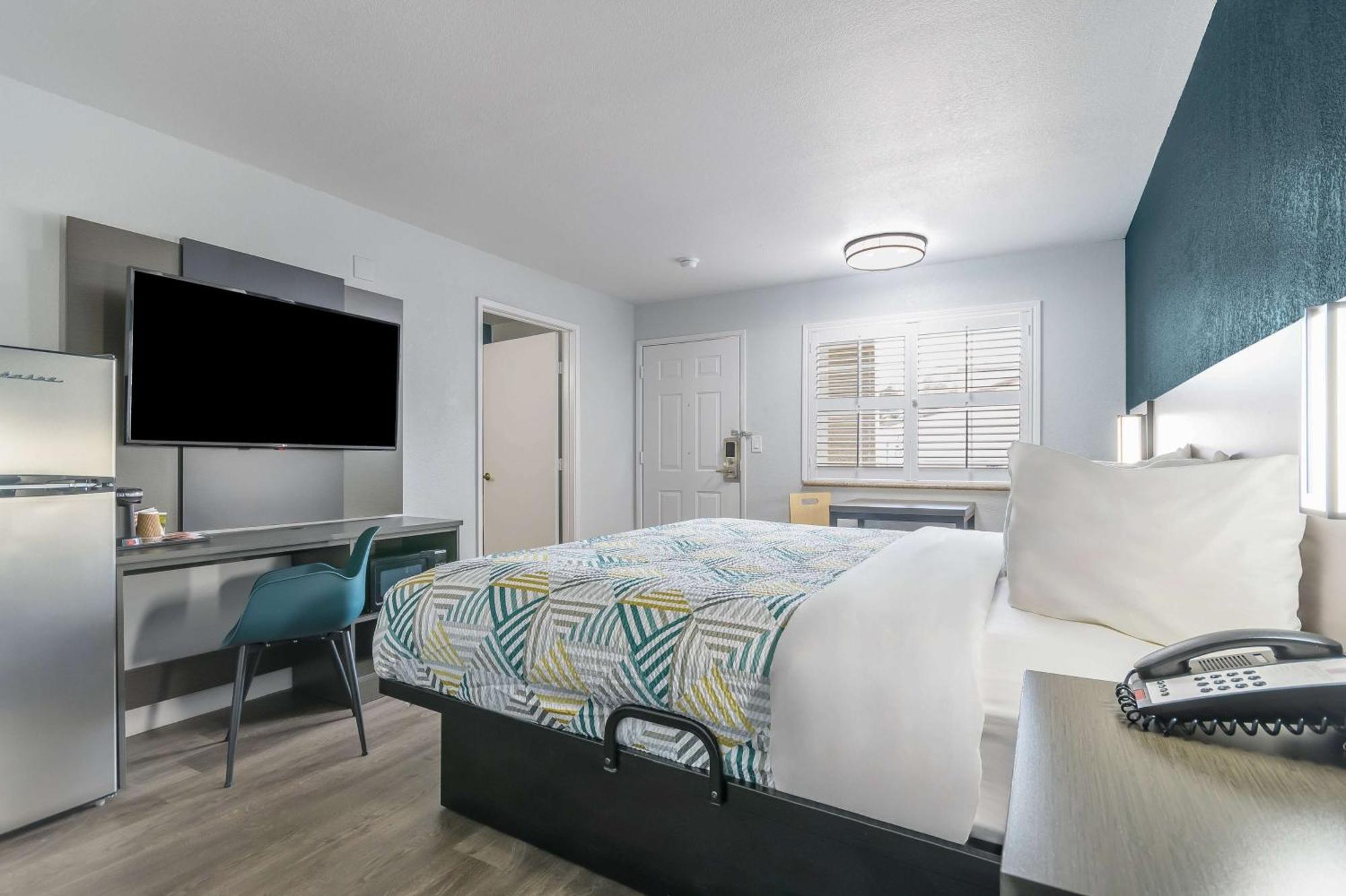 Studio 6 Suites Madera, Ca Yosemite Eksteriør bilde