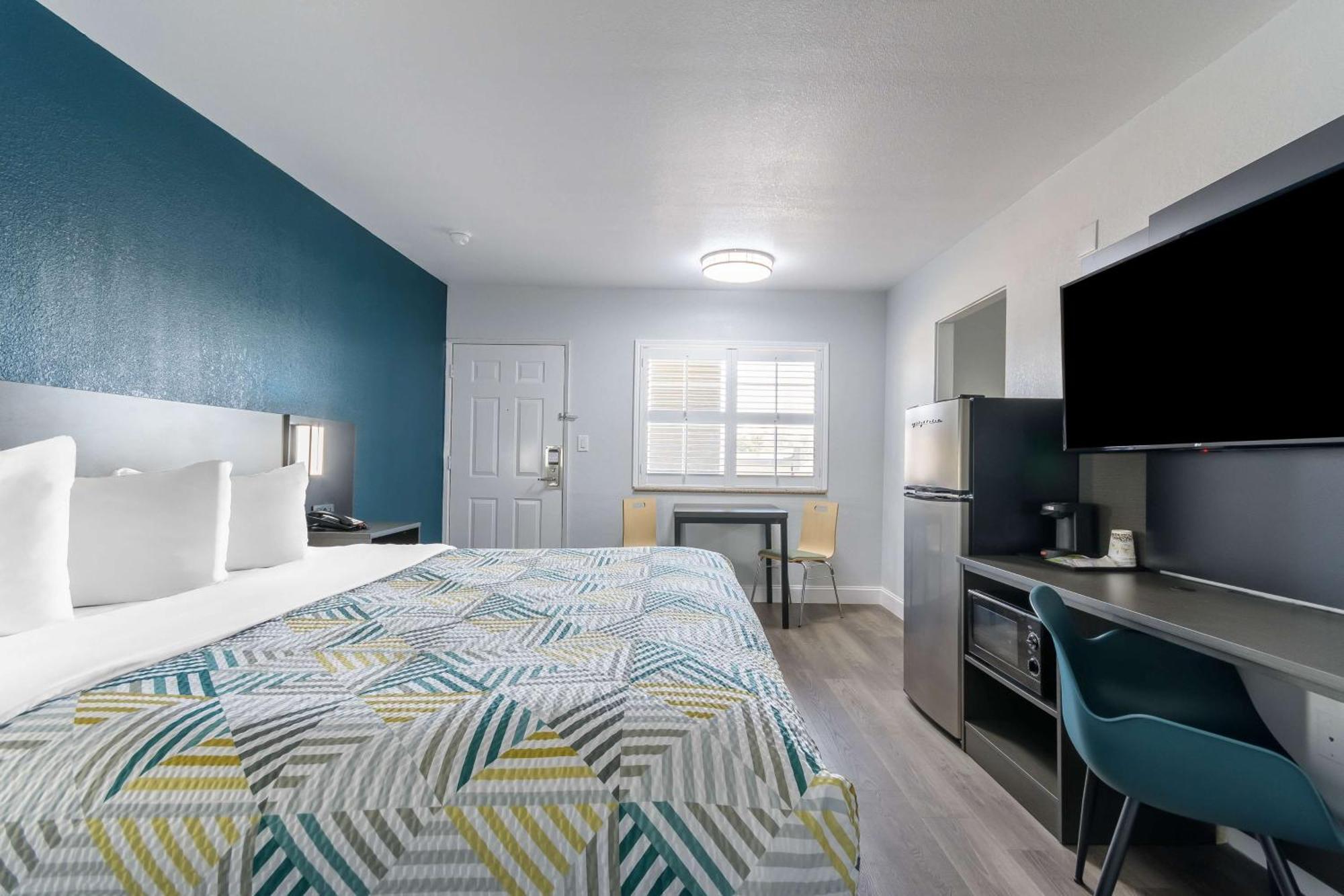 Studio 6 Suites Madera, Ca Yosemite Eksteriør bilde